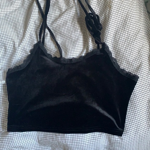 Lace trip velvet crop cami from romwe - Picture 1 of 2